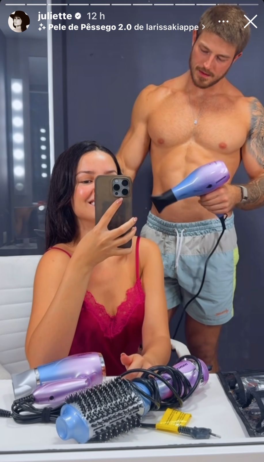 Juliette mostrou Kaique Cerveny secando suas madeixas • Instagram/Juliette
