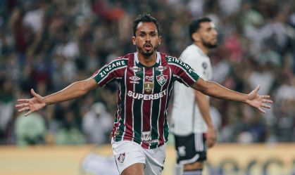 Lima faz o gol da vitória do Fluminense em confronto contra o Atlético-MG