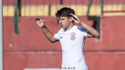 Jovem Lucca Caramico brilha nas categorias de base do Corinthians
