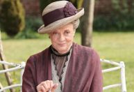Maggie Smith teve prêmio Emmy "confiscado" em 2016; entenda