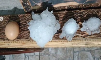 Maior granizo já registrado no Brasil cai em chuva no RS: veja imagem