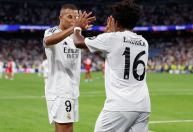 Mbappé não comemorou gol de Endrick; veja a reação do francês