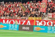 Família Berlusconi busca comprador ou parceiro para adquirir clube da Serie A