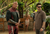 "Operação Natal", com The Rock e Chris Evans, ganha novo trailer; veja