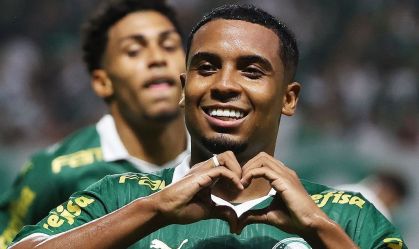 Com Abel de olho, Palmeiras atropela Cruzeiro e é tricampeão brasileiro sub-20