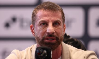 Pedrinho critica fala de John Textor: “Por que se preocupa tanto com o Vasco?"