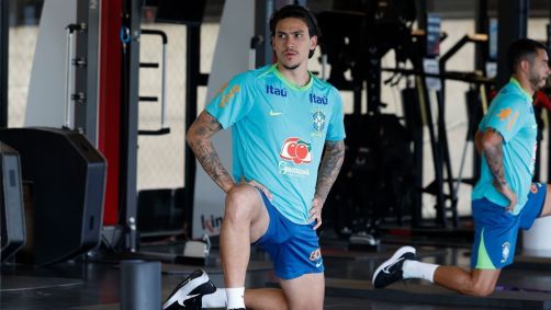 Pedro em treino da Seleção Brasileira