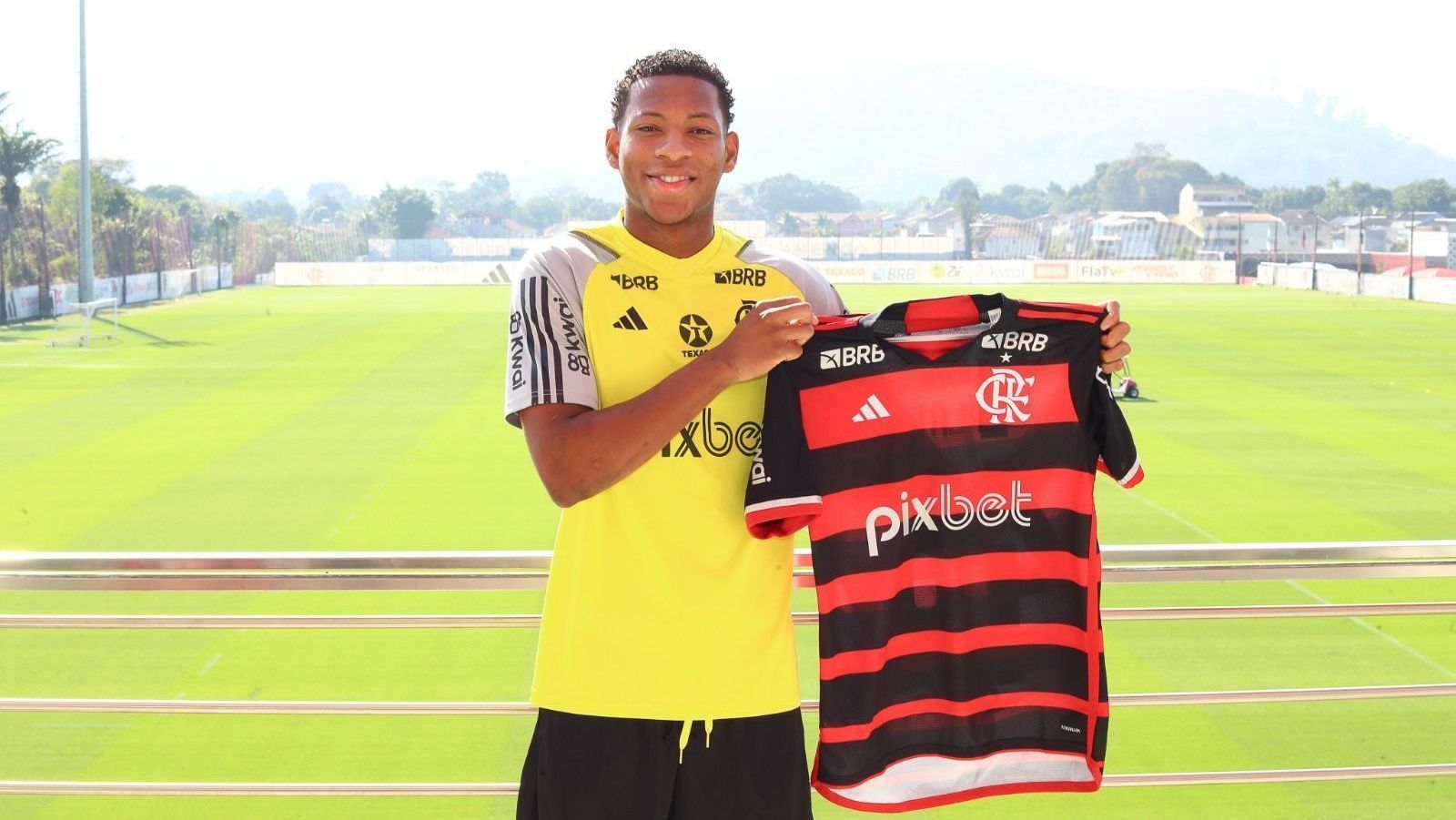 Plata já pode jogar pelo Flamengo