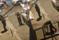 Vídeo: PM joga spray de pimenta no rosto de idoso em Heliópolis