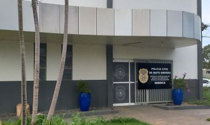 Professor de escolinha de futebol suspeito de abusar dos alunos é preso no MT