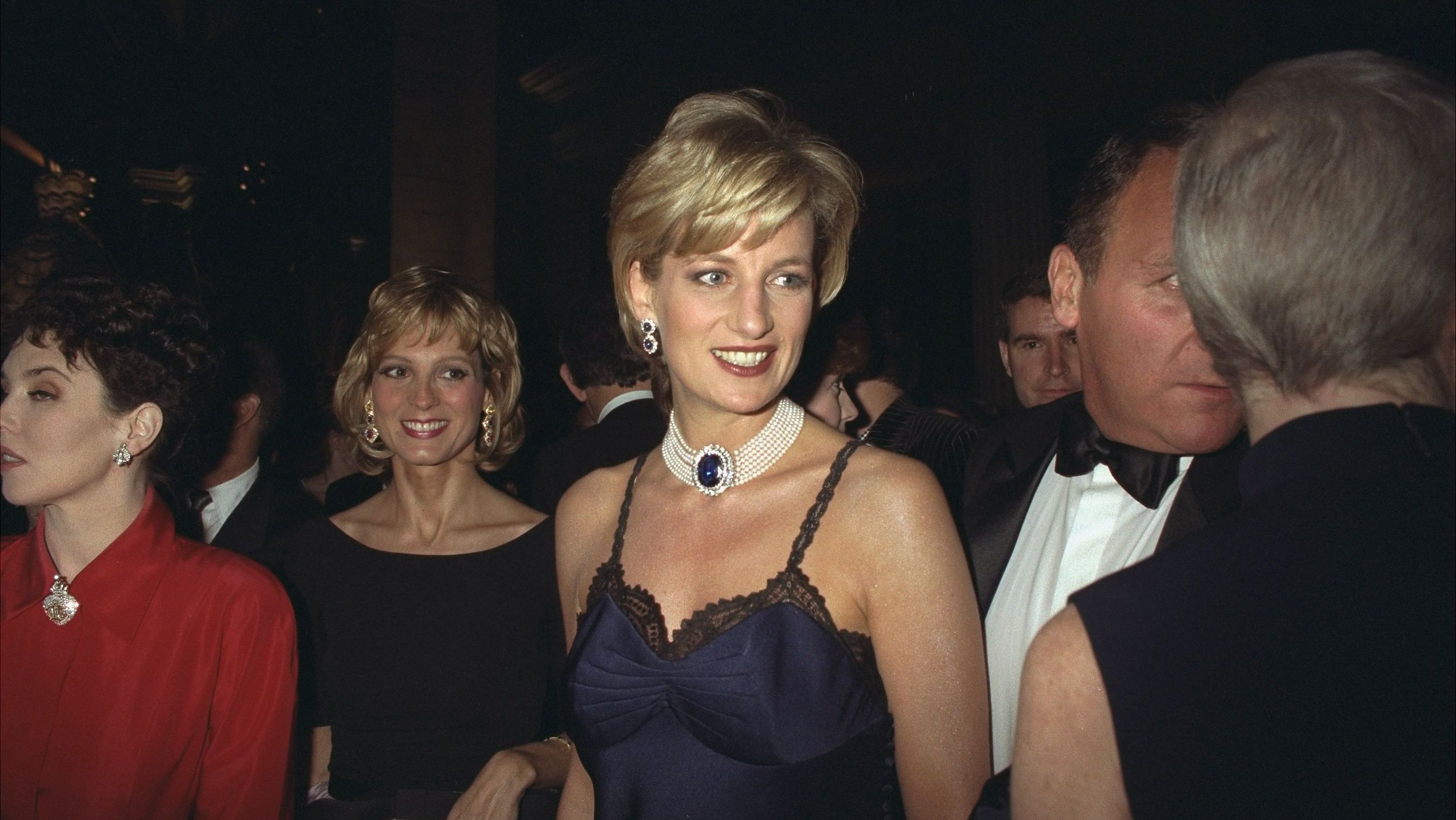 Princesa Diana no Met Gala de 1996, em Nova York