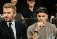 Filho de Beckham se aposenta do futebol aos 22 anos; entenda