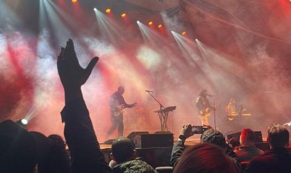 Qual banda você queria de volta? Entenda a onda do recomeço do rock