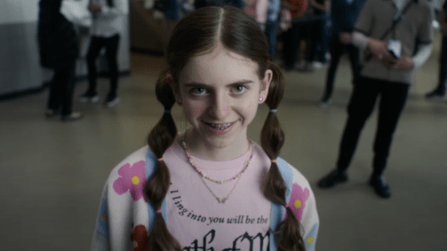 Imagem do trailer de "Sorria 2"