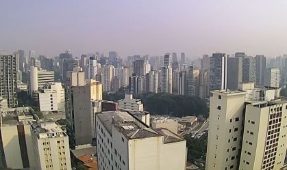 Médico explica sintomas e doenças que podem surgir com fumaça em SP