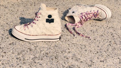 Converse resgata tênis de salto em parceria com Isabel Marant