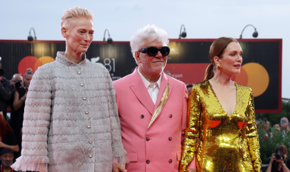 Novo filme de Almodóvar recebe 18 minutos de aplausos no Festival de Veneza