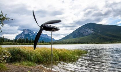 Conheça turbina eólica portátil para carregar eletrônicos usando o vento