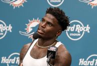 Atleta do Dolphins pede que policial que esteve em sua detenção seja demitido