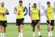 Uruguaio do Flamengo é convocado mesmo com lesão; entenda