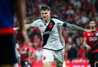 Vegetti, do Vasco, tem números expressivos na Copa do Brasil; confira