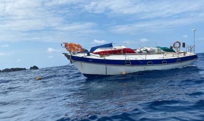 Marinha resgata velejador tcheco após dois dias à deriva em alto mar