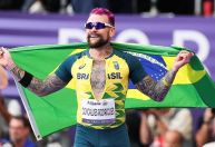 Ex-BBB conquista bronze na Paralimpíada; veja resultados do atletismo