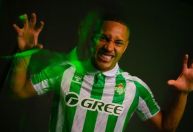 Presidente do Barcelona explica razões para empréstimo de Vitor Roque