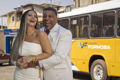 Viviane Araújo e Ailton Graça vivem par romântico em "Volta Por Cima"