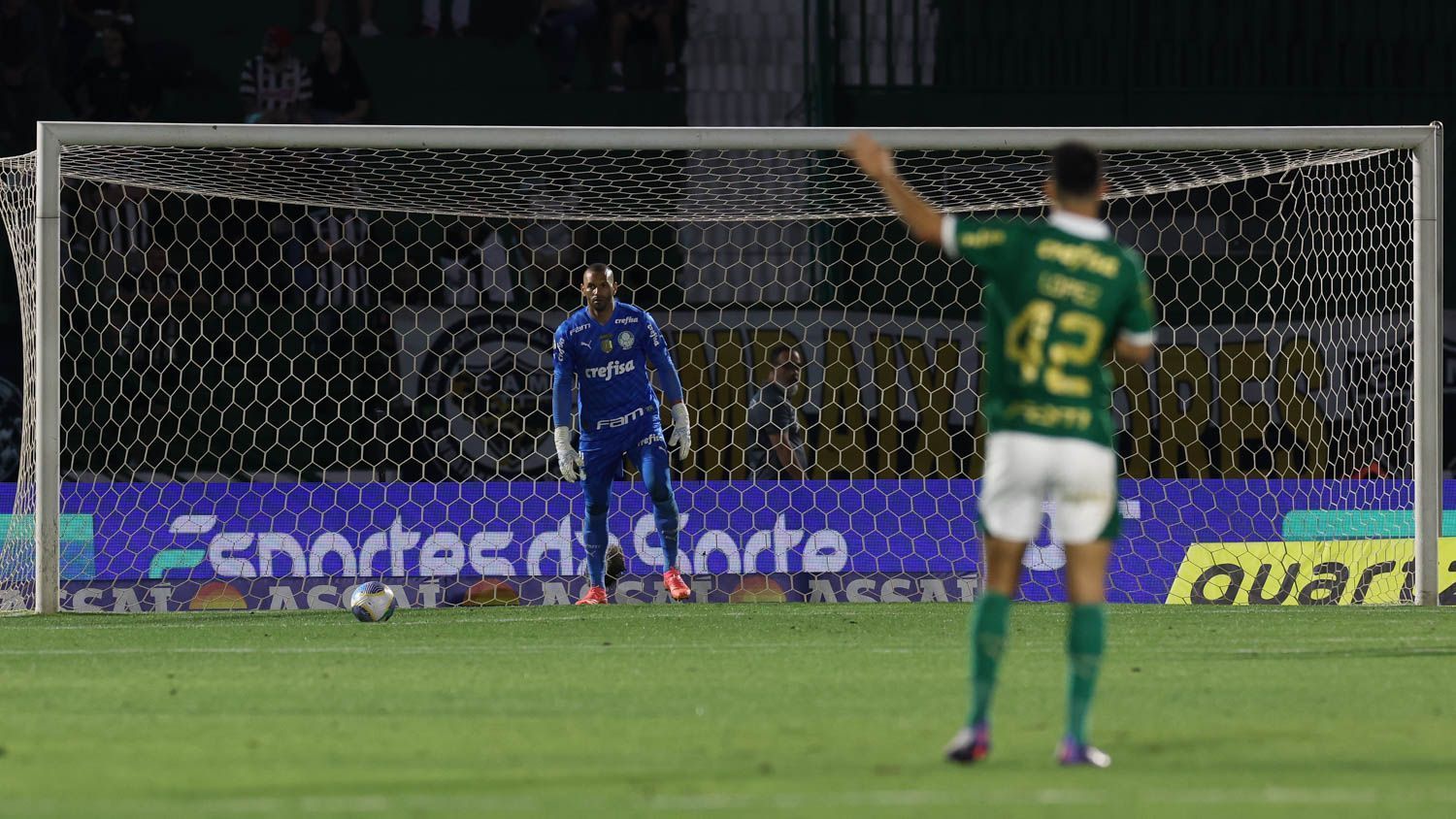 Weverton elogiou Dudu após vitória do Palmeiras diante Atlético-MG