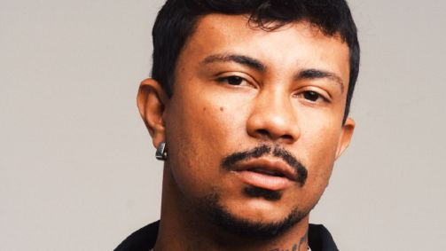 Atualmente Xamã vive Damião no remake de "Renascer"