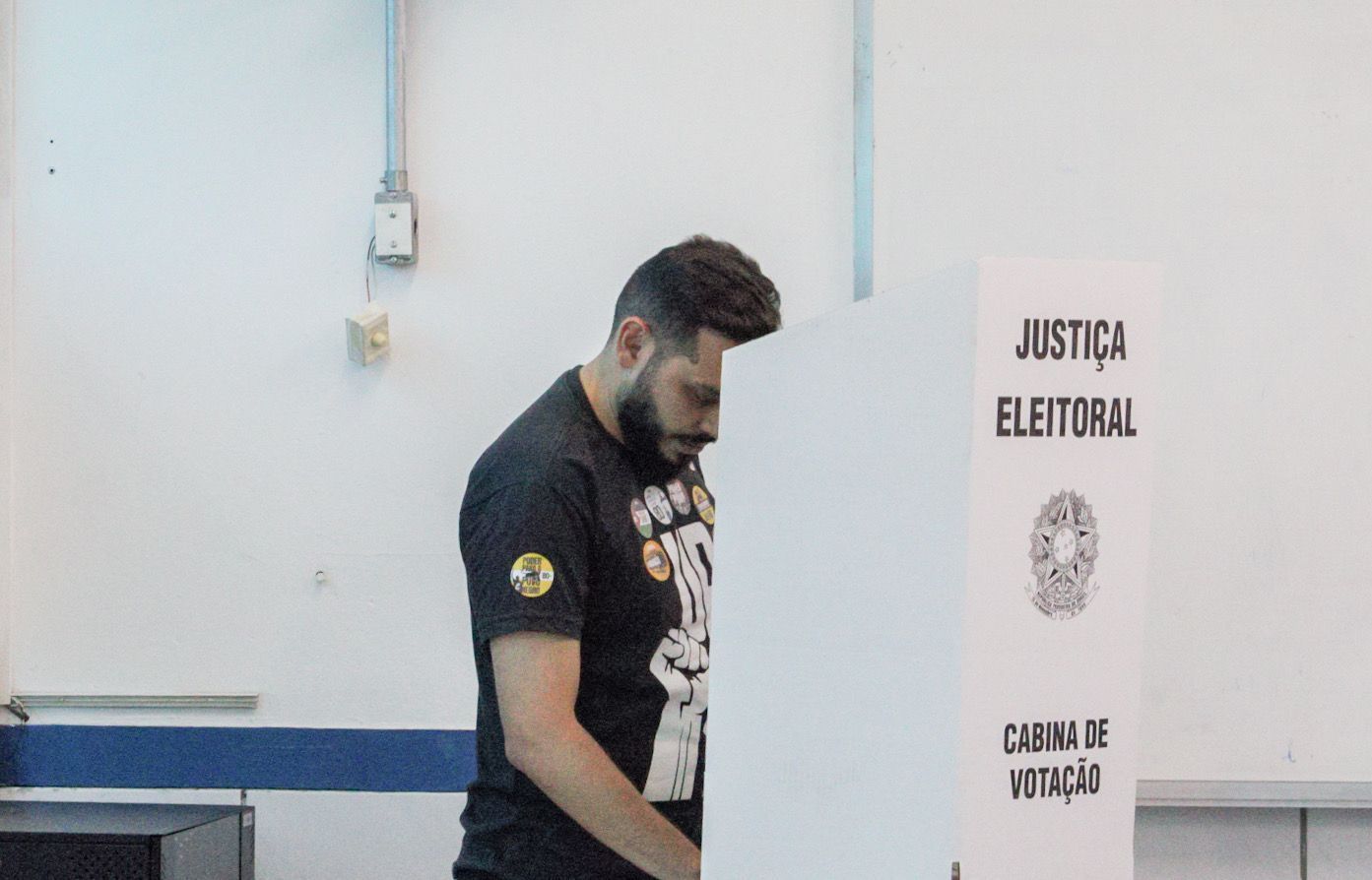 O candidato Ricardo Senese (UP) • Divulgação