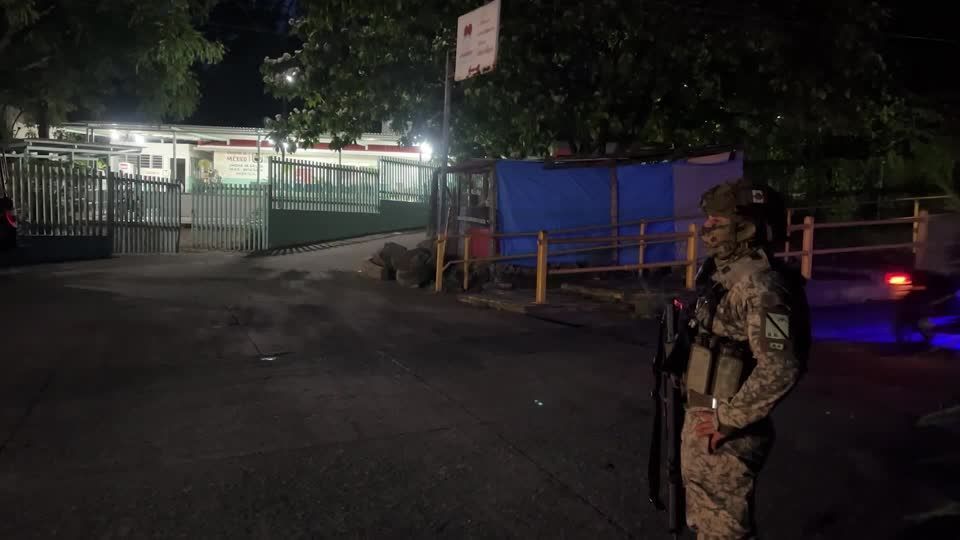 Six migrants die after Mexican soldiers fire on pick-up truck