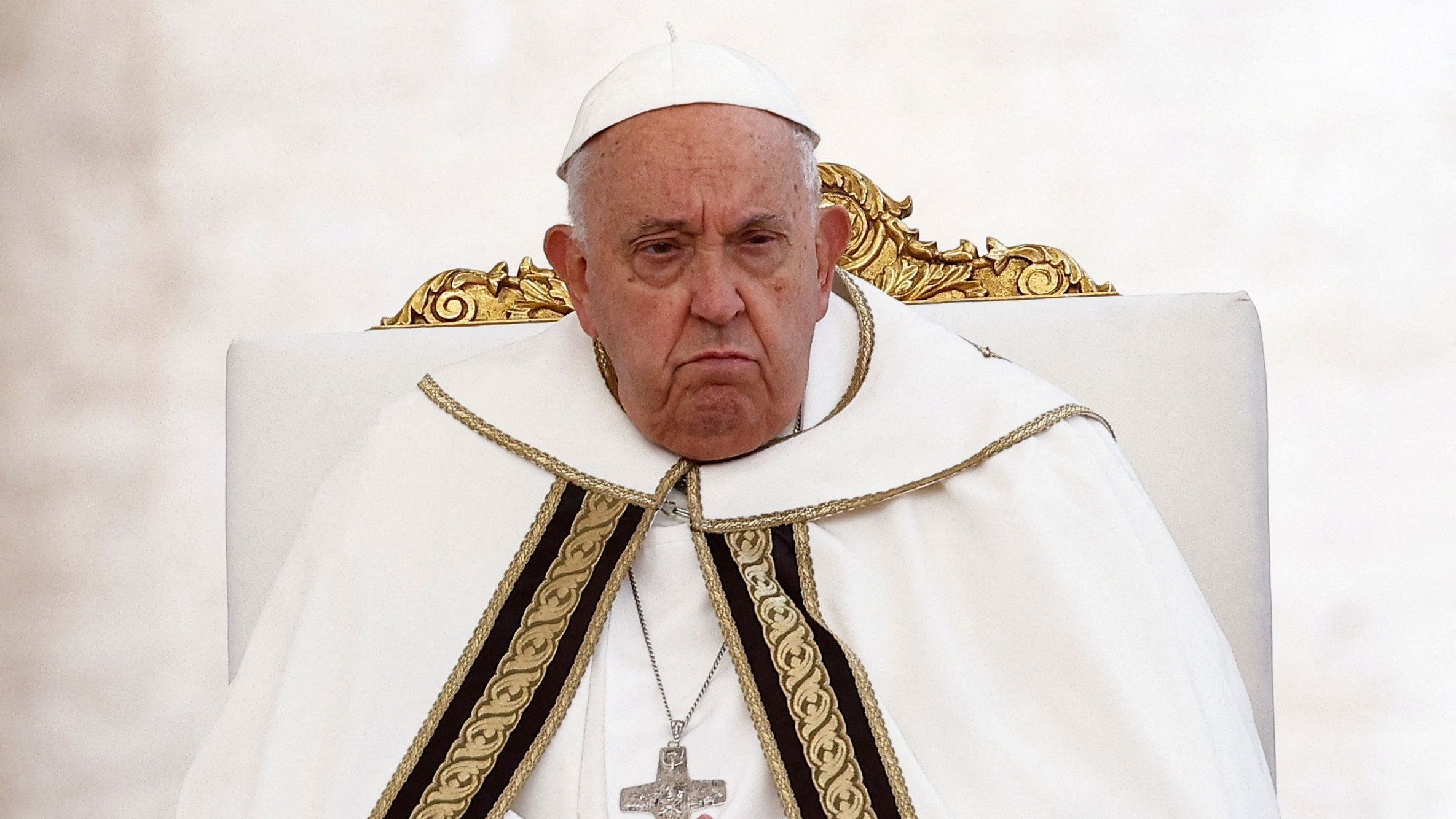 Papa Francisco reza missa de abertura do Sínodo dos Bispos no Vaticano