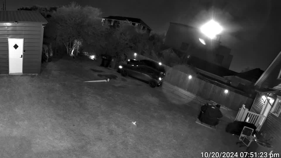 CCTV shows moment helicopter crashes into radio tower in Texas