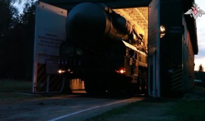 Vídeo: Rússia faz exercício com lançadores de mísseis com capacidade nuclear