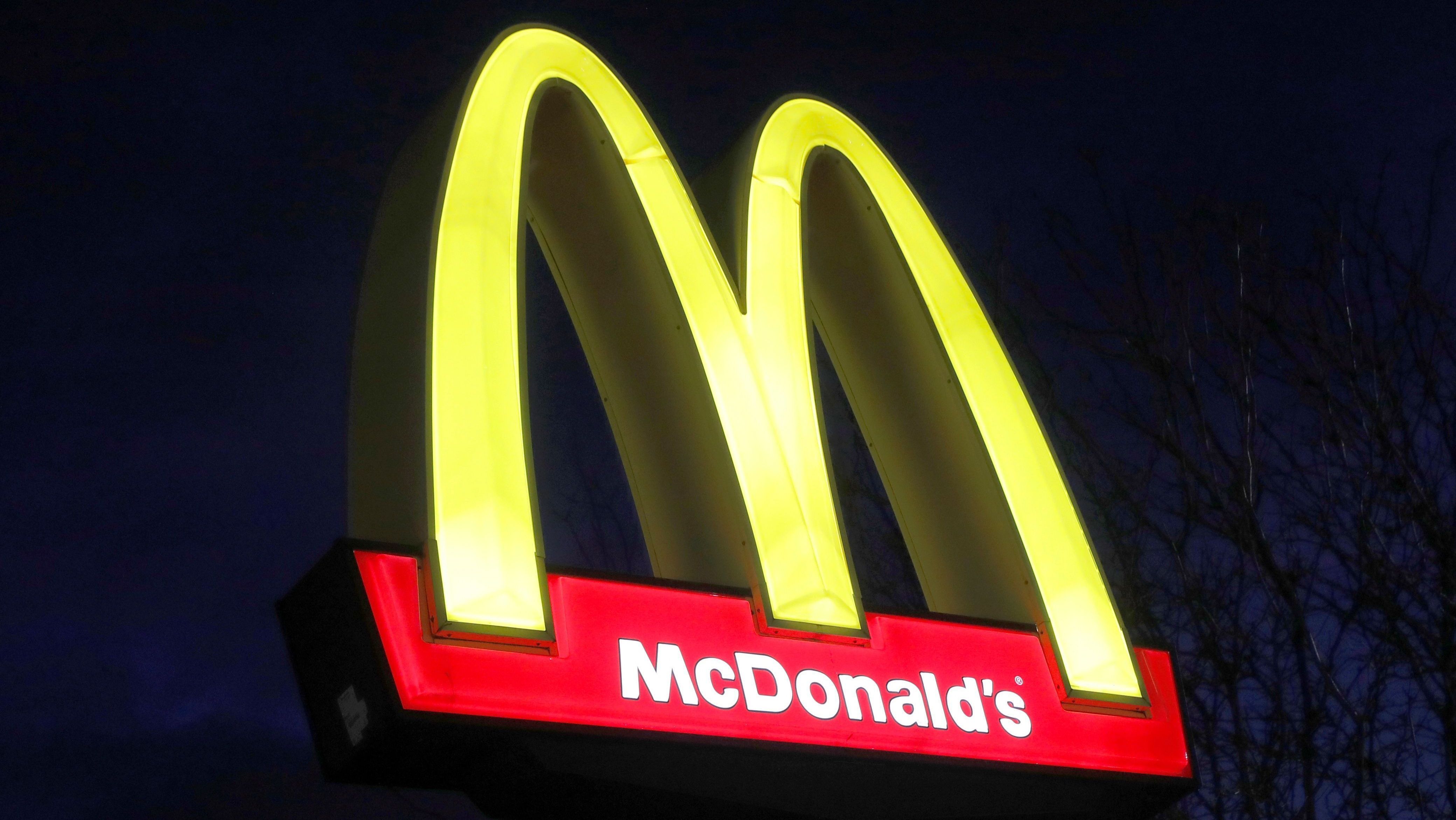Logo do McDonald's no Queens, em Nova York