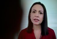 María Corina diz que EUA devem enviar mensagem a Maduro “de que o tempo acabou"