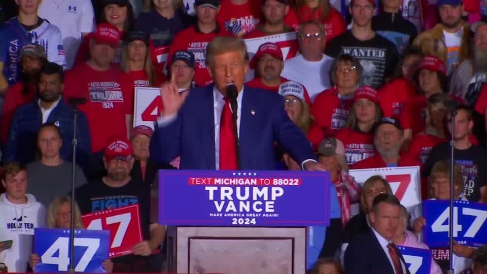 Trump rallies supporters in battleground Michigan