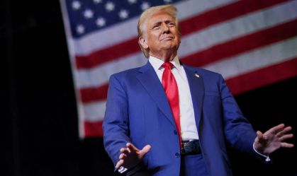 Pesquisa CNN: Trump chega à Casa Branca com aprovação maior do que em 2017