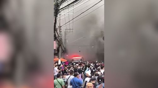 Incêndio atingiu edificação comercial no Brás