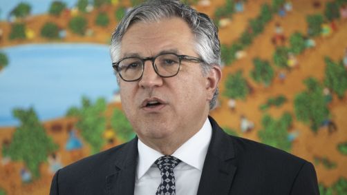 Ministro Alexandre Padilha, das Relações Institucionais, vai assumir a pasta da Saúde