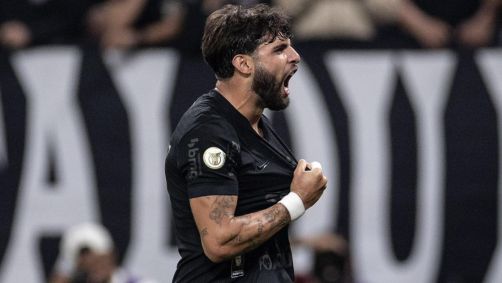 Corinthians goleia Athletico-PR por 5 a 2 na Neo Química Arena