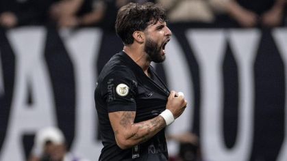 Corinthians goleia Athletico-PR por 5 a 2 na Neo Química Arena