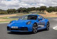 Porsche 911 abre pré-venda no Brasil com entregas só em 2025