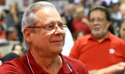 Governistas comemoram anulação de condenações de Dirceu: “STF faz justiça”