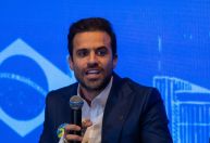 Justiça arquiva ação de filha de médico contra Marçal por laudo falso sobre Boulos