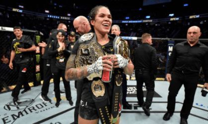 Amanda Nunes se aposentou em 2023