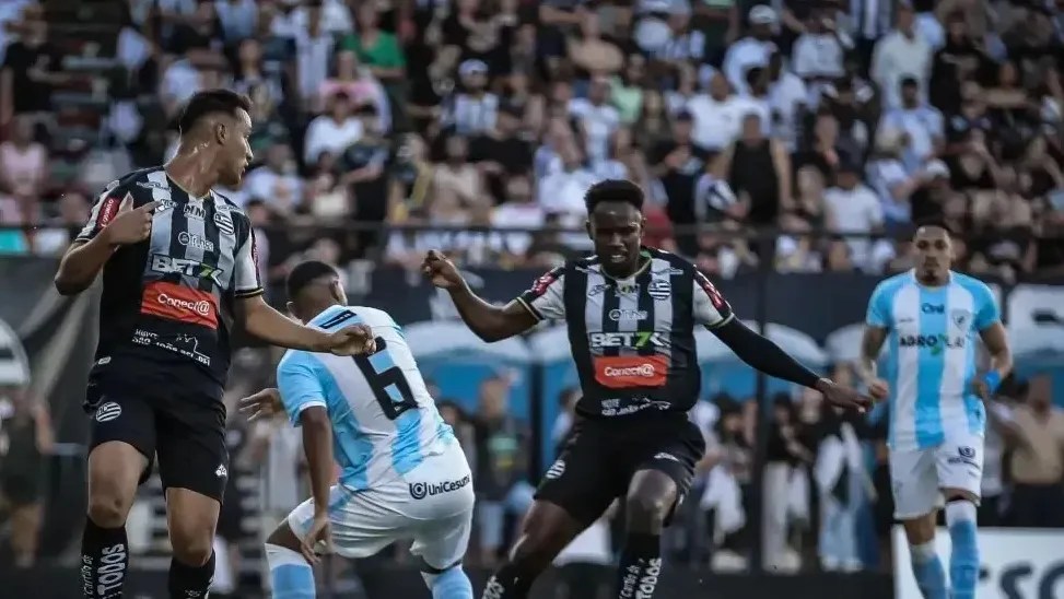 David Braga marcou o primeiro gol do Athletic na partida contra o Londrina, neste sábado (5)