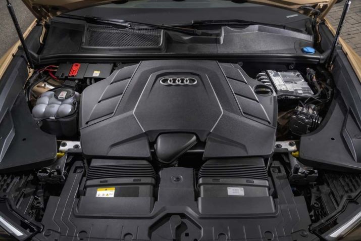 Audi Q8 Performance Black 2025 chega ao Brasil com visual renovado • Leo Sposito/Divulgação